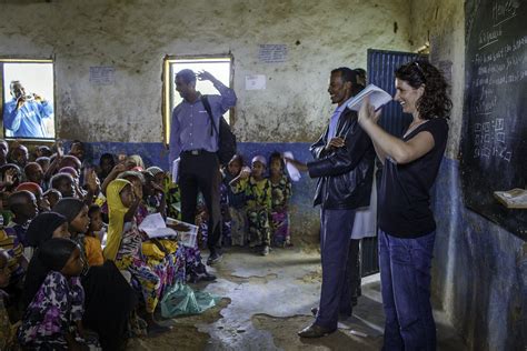 Diana Van Stijn Of Unicef Netherlands Engages Pupils At Od Flickr