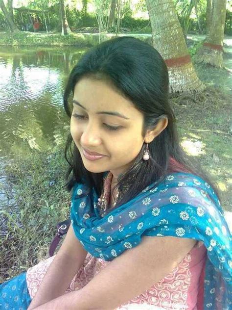 Beautiful Indian Girls Homely Tamil And Malayali Girls Pictures
