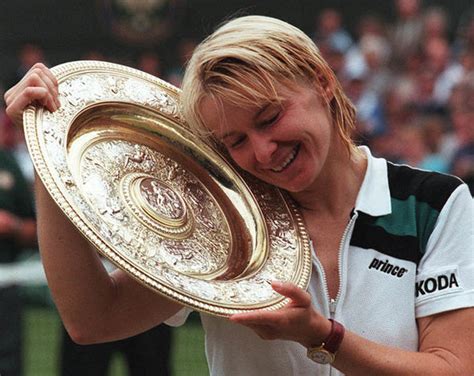 Bivša šampionka vimbldona preminula u 49. Jana Novotná obituary: Tennis ace whose loss won Wimbledon ...