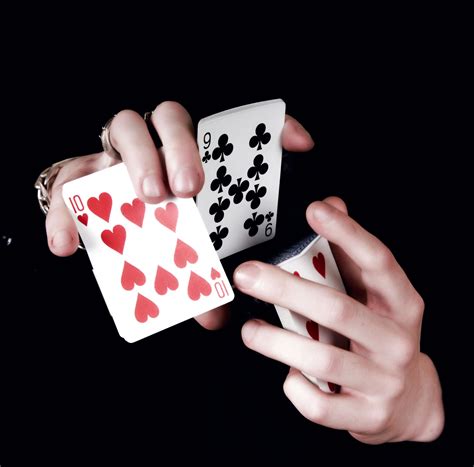 Maybe you would like to learn more about one of these? Cartamagic Magic Playing Card Tricks - Cartamundi