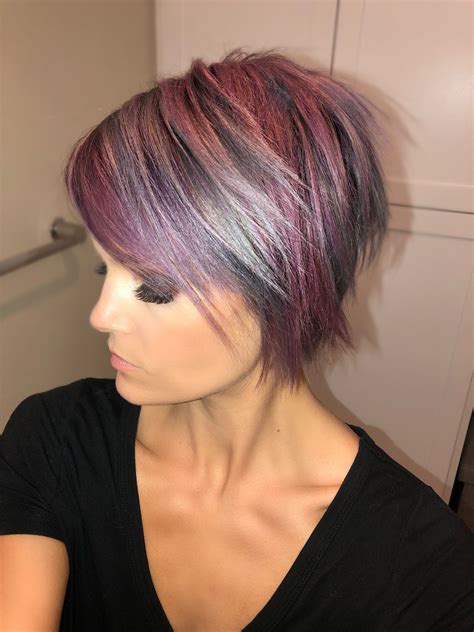 Celebs love short hairstyles, these haircuts look great for the spring and summer and you can first up on our list of gorgeous short haircuts for women is this glam hair idea. @krissafowles short hair unicorn hair | Hair styles, Short ...