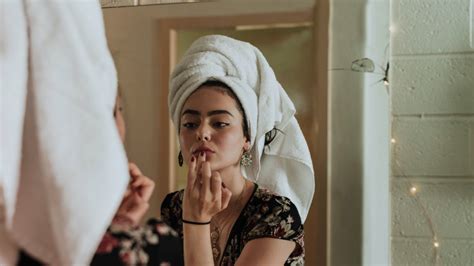 Do You Really Need 8 Step Skincare Routine Here S What We Know