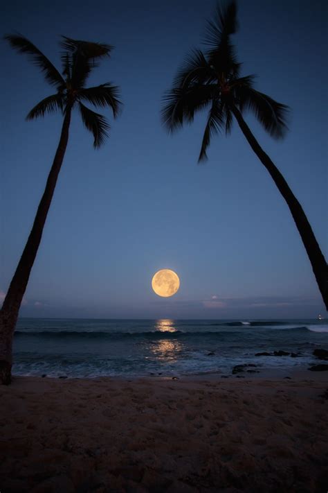 Dontcallmebettyvia Super Full Moon Over Hawaii May 5 Hawaii