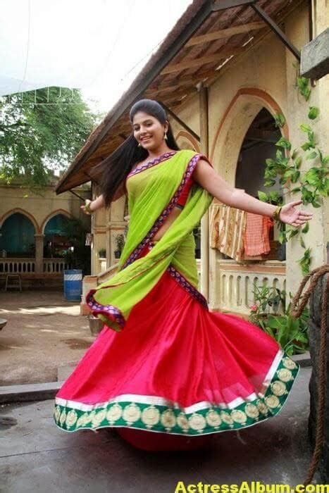 hot anjali photos in green half saree actress album
