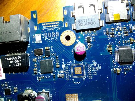 I am having trouble to install the internal camera. How can I add jspk 2 to aspire 5742z — Acer Community