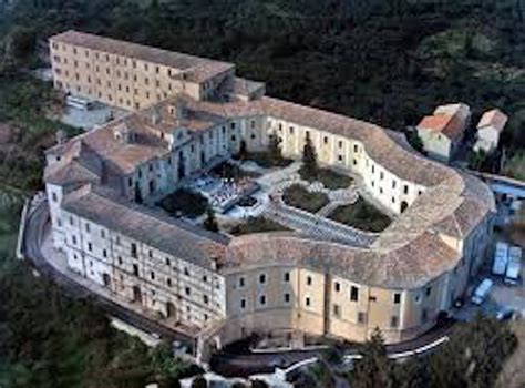 Palazzo Abbaziale Di Loreto I Luoghi Del Cuore Fai