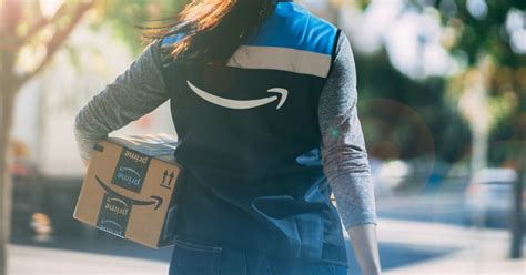 Amazon Hiring 100000 New Employees To Meet Surge In Demand