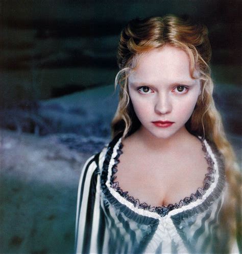 Jun 06, 2021 · as noted by collider, warner bros. Christina Ricci in Sleepy Hollow | Christina ricci, Sleepy ...