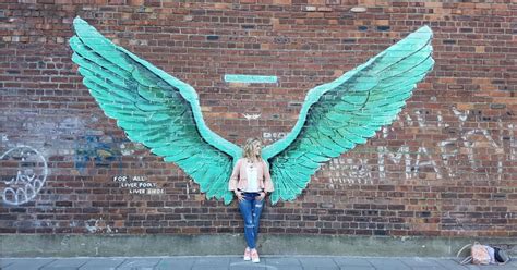 Resultado De Imagen Para Wings Mural Murals Street Art Angel Wings