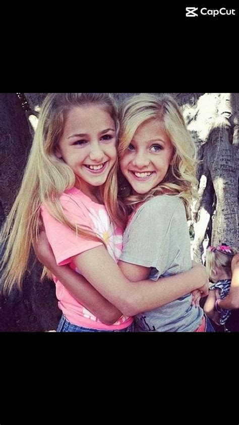 Chloe Lukasiak And Maddie Ziegler S Clothing Haul From Sally Miller