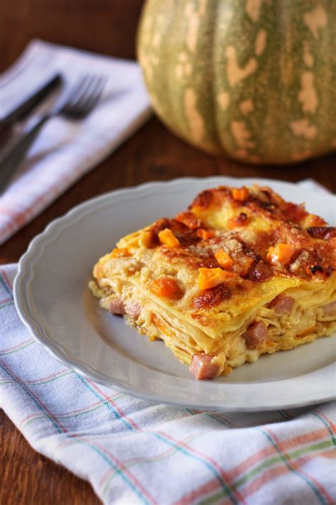 Maybe you would like to learn more about one of these? LASAGNE ALLA ZUCCA E SPECK - ilpugliesechecucina