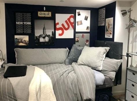 He'll get in his practice in. Pinterest Guys Bedroom Ideas in 2020 | Guy dorm rooms, Guy ...