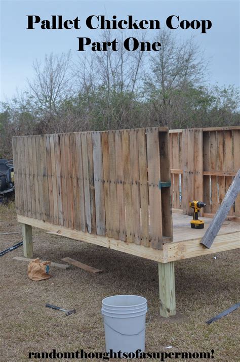 The coop will be made of four walls and a top of 2*4 and corners of 4*4 with joists. *Random Thoughts of a SUPERMOM!*: Pallet Chicken Coop ...