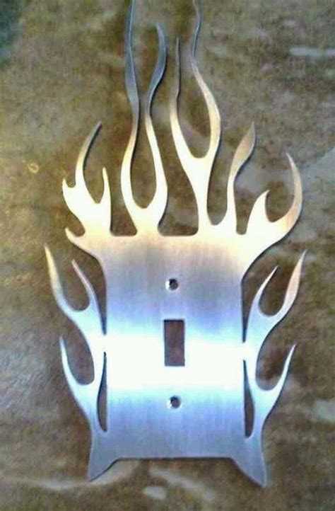 This carved metal switch plate is crafted entirely from aluminum, and while it may look heavy it should be lightweight and easy to handle. Flame Light switch cover DXF file for your CNC plasma ...
