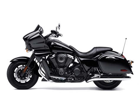 2777 www.kawasaki.com embargo 2014 kawasaki vulcan® 900 custom blacked out street rod style in an accessible package ® sometimes, you can't help but smile. 2 2014 Kawasaki VULCAN 1700 VAQUERO - Cycle Trader