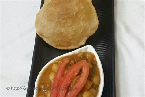 How To Make Chole Puri Chickpea Curry With Indian Fried Breads Indian Recipes Vegetarian