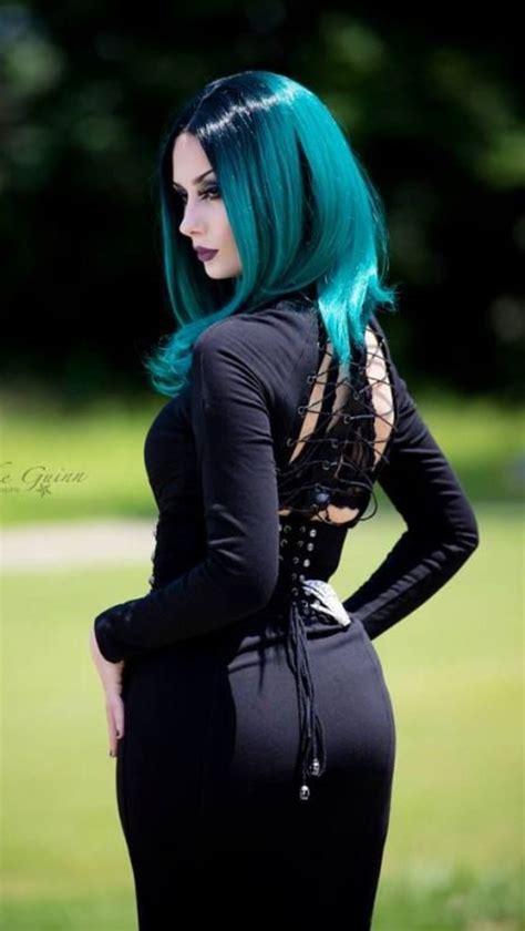 Pin By Sheri Lynn On Creepy Girls ‍♀️ Gothic Fashion Gothic Outfits Goth Beauty