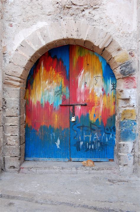 무료 이미지 도로 거리 색깔 푸른 낙서 그림 미술 하부 구조 벽화 도시 지역 1942x2922