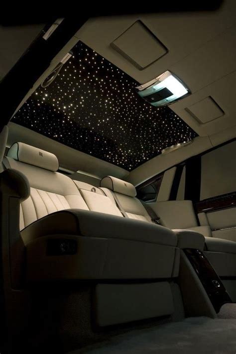 Roll Royces Starlight Headliner Lights Up The Roof With Hundreds Of