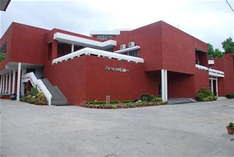 Lalit Kala Akademi Lucknow Lalit Kala Academy In Lucknow