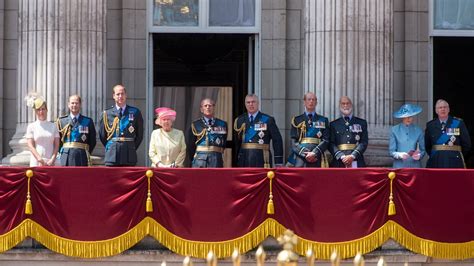 British monarchy has assets worth €32bn