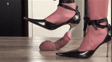 Lady Latisha Extreme Trample Shoejob And Heel Insertion Clip 2a Close Up Mpeg 4 Hd High