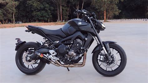 Also made available in this model is the assist & slipper clutch system (a&s), offering a 20 percent lighter clutch lever (hlym)(co. Yamaha MT 09 2018 Black Edition - YouTube