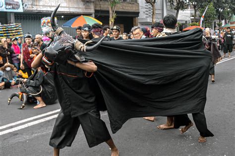 malang, indonesia - 7 de agosto de 2022. festival de arte cultural