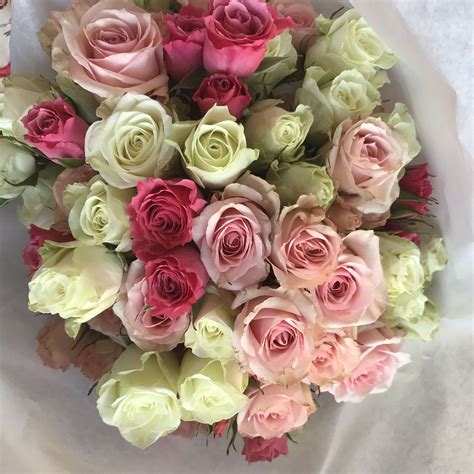 Romantic Rose Bouquet In Glendale Ca Blomst Los Angeles