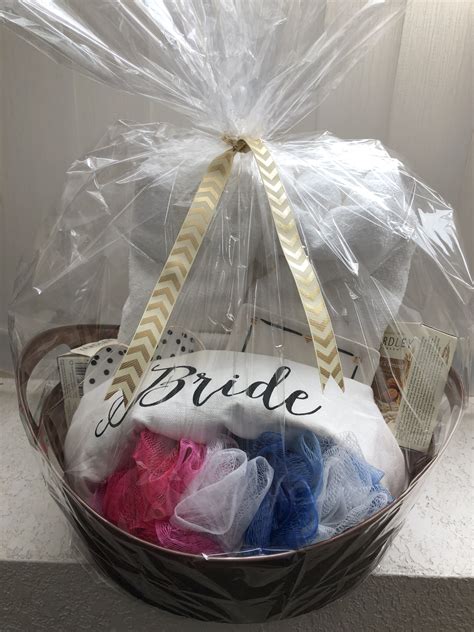 bridal shower t basket ideas for guests best home design ideas