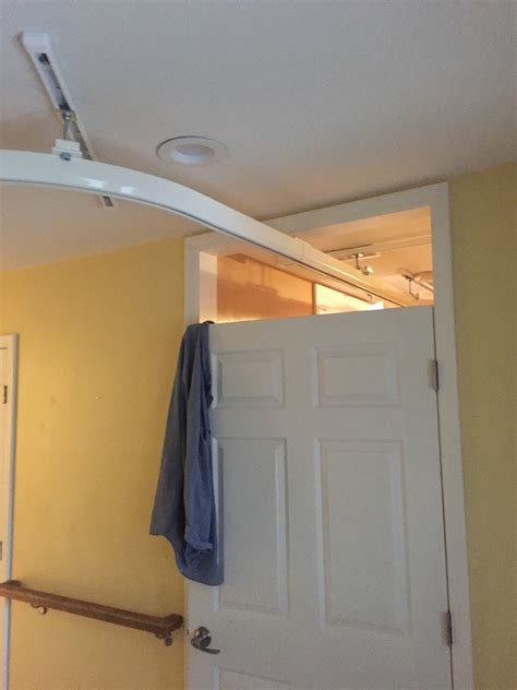Arjo offers a complete ceiling lift programme, tailored to the specific needs of the hospital or healthcare facility. Ceiling lift tracks through Doorframes - Universal Design ...