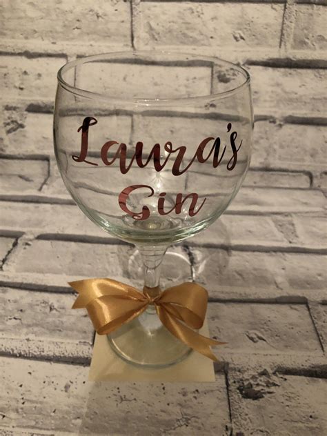 Besides some of the tastiest gins out there (rhubarb and bramley flavor, anyone?) our roundup of the best gin gifts also includes the most delicious gin products and all the games and. Personalised gin glass | Etsy | Personalised gin, Gin ...