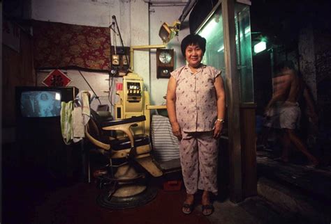 Amazing Photographs Capture Daily Life In Kowloon Walled City Hong