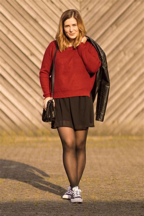 Outfit Strickpullover And Rock Herbsttrend Strumpfhosen Outfit Outfit Pantyhose Outfits
