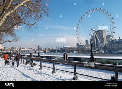 London Eye In Snow Hi Res Stock Photography And Images Alamy