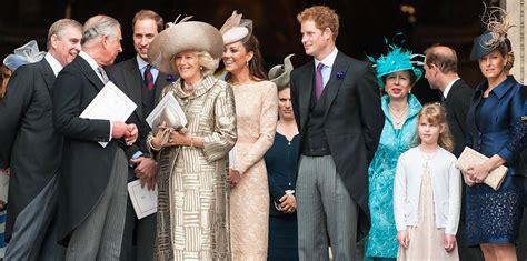 Updates, pictures and videos from buckingham palace about the work and activities of the queen and members of the royal family. The role of the Royal Family | The Royal Family