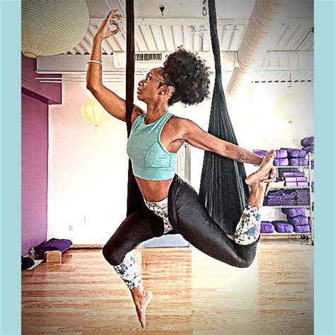 Courtney Davis 200 Cyt Boundless Yoga