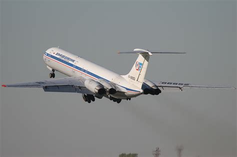 Ilyushin Il 62 Picture 04 Barrie Aircraft Museum