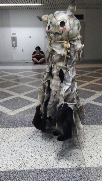 Incredible Mimikyu cosplay | Pokémon Sun and Moon | Pokemon cosplay