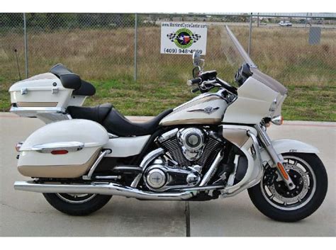 The 2012 my kawasaki vulcan 1700 voyager is a muscular motorcycle designed specifically for long journeys, and which ensures comfort for both the rider and the potential passenger. Buy 2012 Kawasaki Vulcan 1700 Voyager ABS on 2040motos