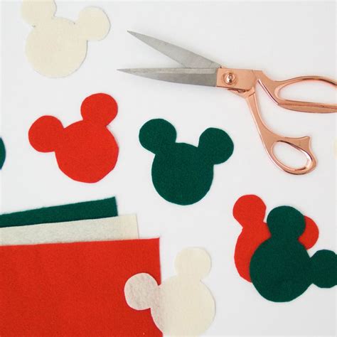 The Official Home For All Things Disney Mickey Garland