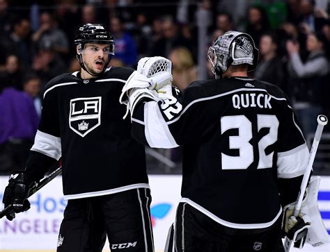 Los Angeles Kings continue pushing towards the playoffs