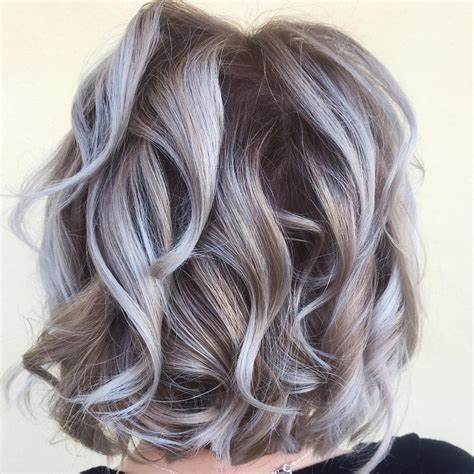 But the differences are where i am getting confused. 20 Trendy Hair Color Ideas 2020: Platinum Blonde Hair Ideas