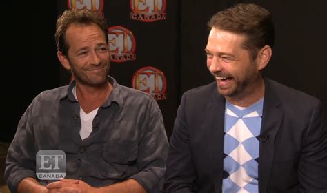 See Luke Perry Being The Coolest Celeb Of All Time In Vintage Interview