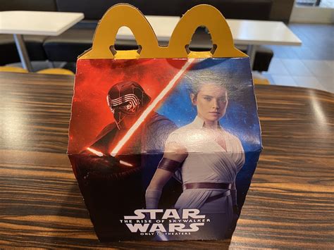 Star Wars The Rise Of Skywalker Happy Meal Toys Land At Mcdonalds