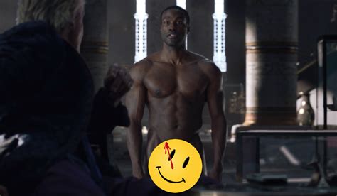 Watchmen Star Talks Doctor Manhattan Mega Twist And Liberating Full Frontal Nudity