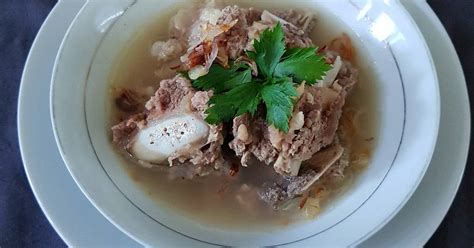 Resep cara membuat sop iga, salah satu makanan berat populer di indonesia. 2.704 resep sop iga enak dan sederhana ala rumahan - Cookpad
