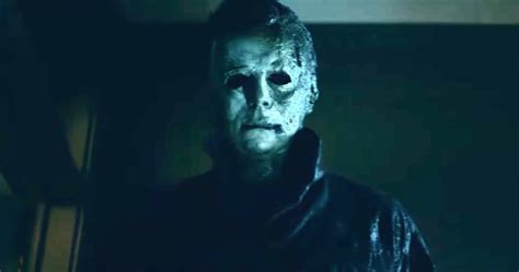 Halloween Kills Trailer Is Here Michael Myers Lives