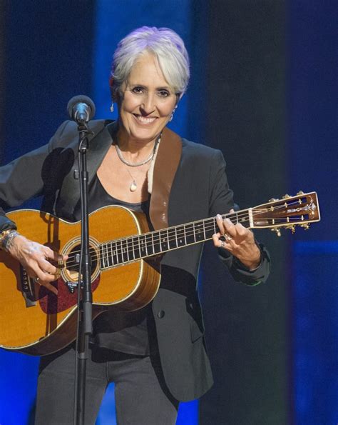 Joan Baez Sings ‘fare Thee Well With Heil Sound Mics — Tpi