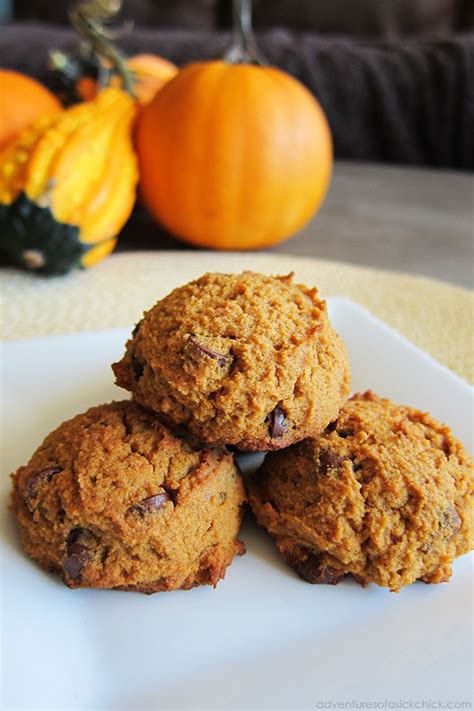 Fold in chocolate chips and nuts. Paleo Pumpkin Chocolate Chip Cookies (Nut-Free ...
